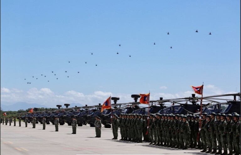 圖片說明：陸軍教凖部指揮官羅德民中將被網曝疑有婚外情，當事人「廖姓人妻」出面澄清。(示意圖/翻攝自中華民國陸軍臉書）