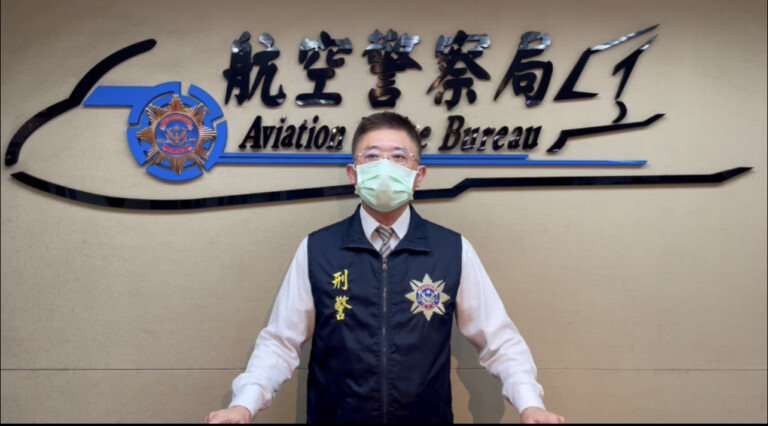 圖片說明：航警局刑大副大隊長莊英壽說明案情。（記者徐煜勝翻攝）