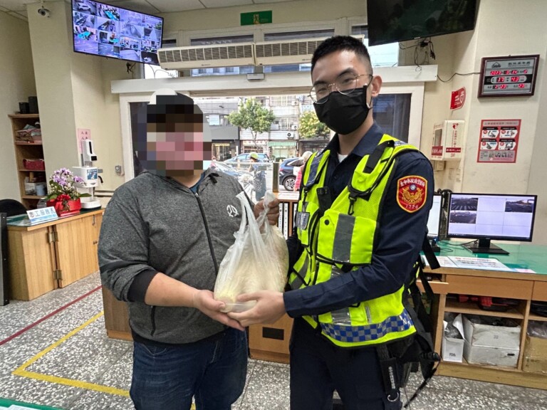 中市警豐原分局日前高效率破獲竊盜案獲民眾肯定。(圖/記者謝榮浤翻攝)