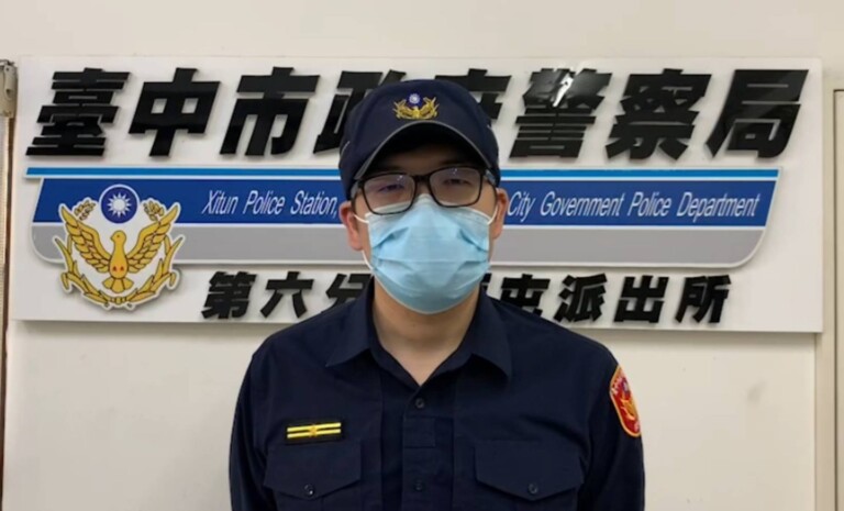 中市警六分局西屯派出所副所長許閏傑呼籲，民眾應配合警方盤查並遵守交通法規。(圖/記者謝榮浤翻攝)