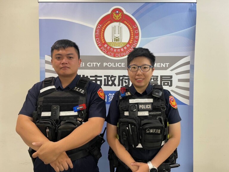 復興派出所警員劉明翰（圖左）、警員方心（圖右）。（記者 張艷君翻攝）