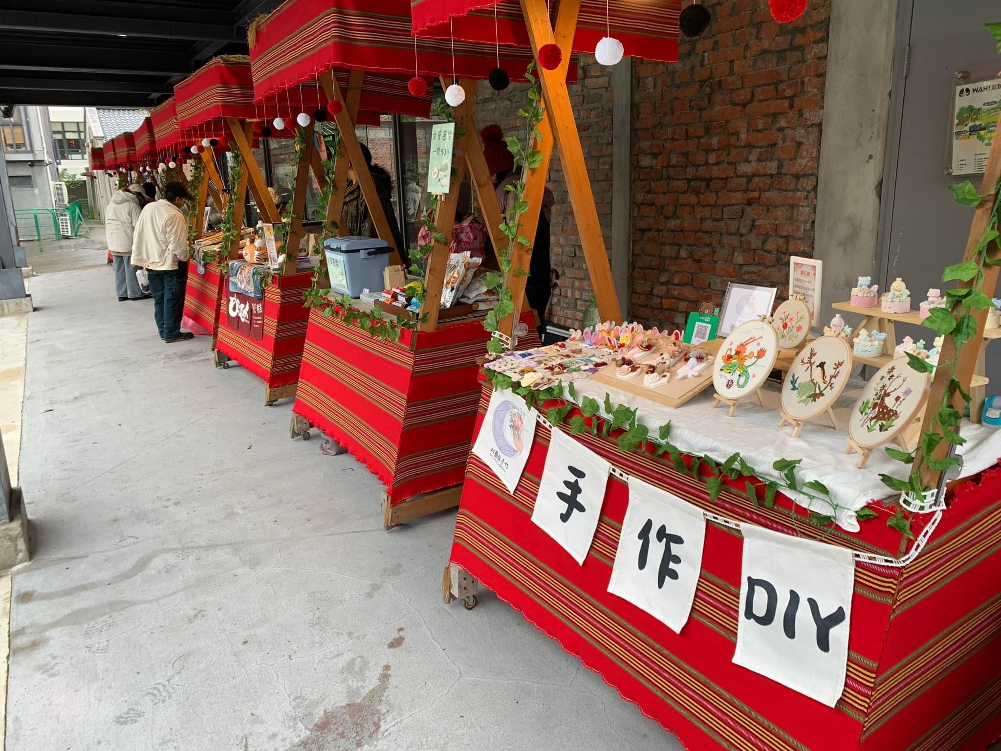 展場提供農特產品、手工藝品、特色美食展。（圖/記者林照東翻攝）