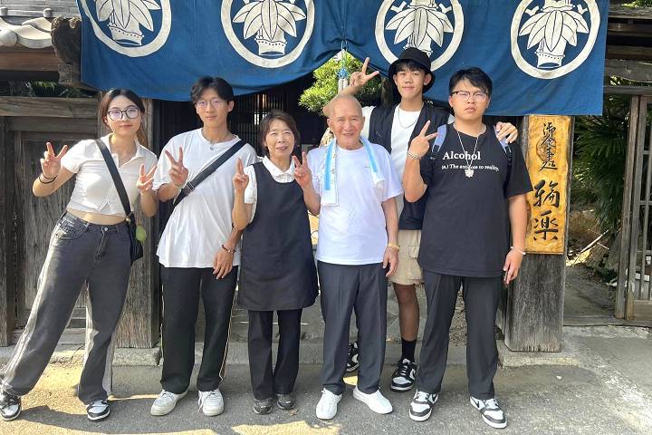 中華大學師生赴日本交流學習，希望未來在職場上展現職人精神。（圖/記者黃溎芬翻攝）