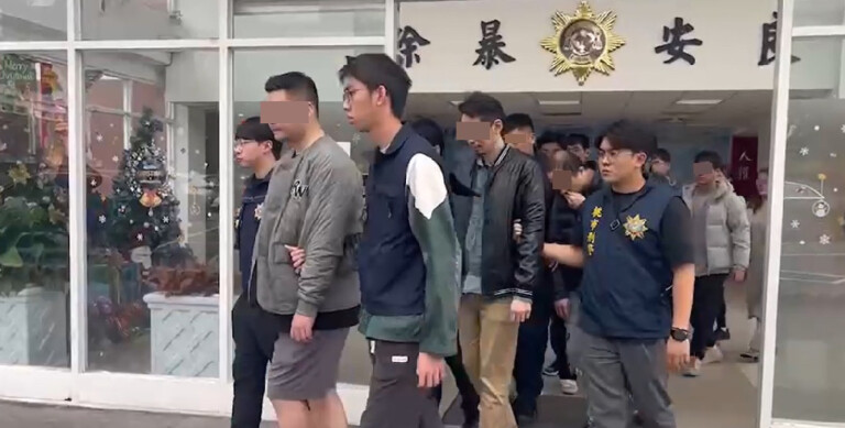 警方將犯嫌移送法辦。（記者徐煜勝翻攝）