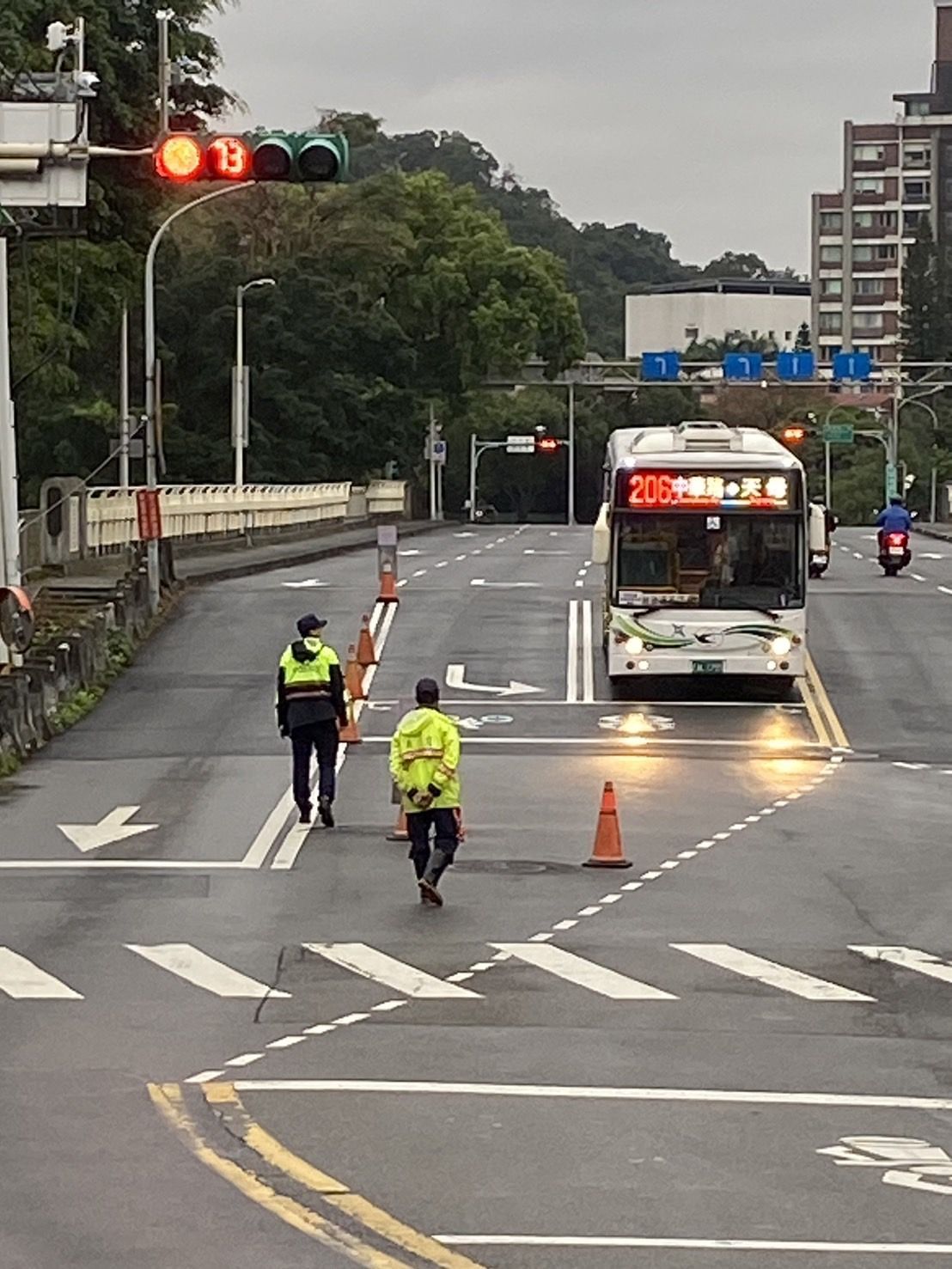 陽明山花季即將開跑，士林分局為確保交通安全與順暢，特別公佈交通管制措施。（記者 黃荷琇翻攝）