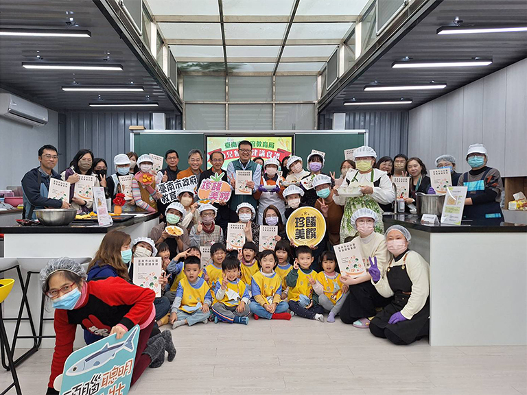 臺南發布幼兒園176道餐點食譜　營養美味點亮孩子健康