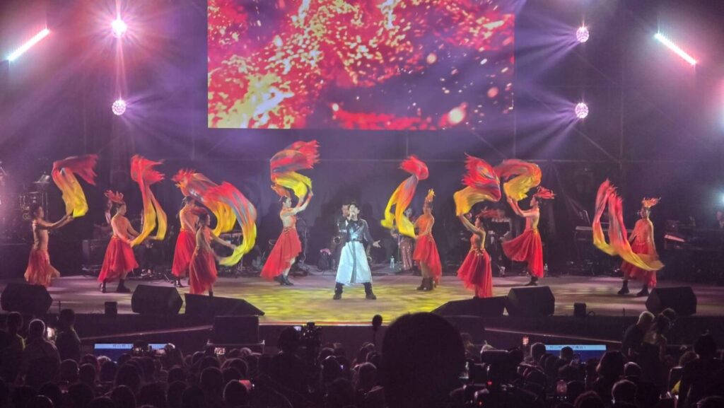 台中惠蓀堂爆滿!荒山亮、李明洋、劉家榮合體演出,觀眾安可聲震耳!(圖/記者蔡尚芸翻攝)