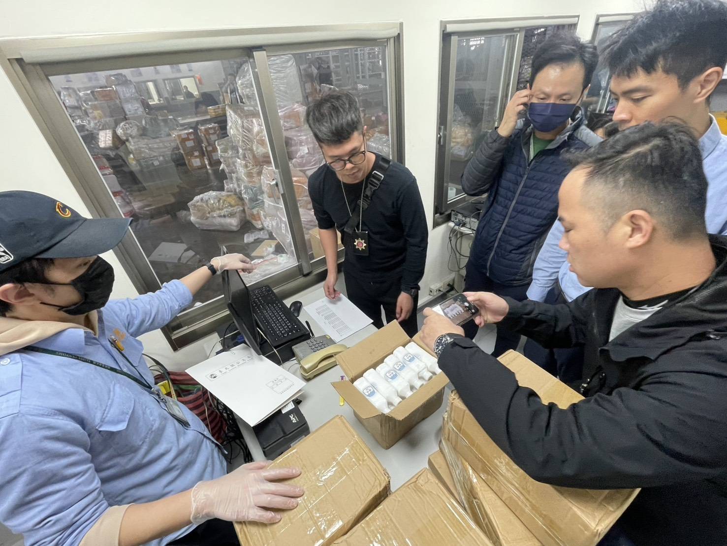 七旬翁毒駕運毒　彰化廠房淪毒窟遭海巡破獲起訴